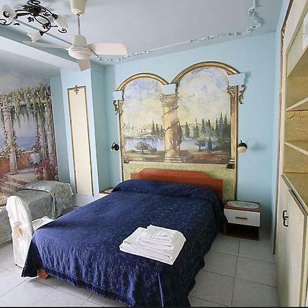 L' Isola Della Fanciulla Hotel Salve Luaran gambar