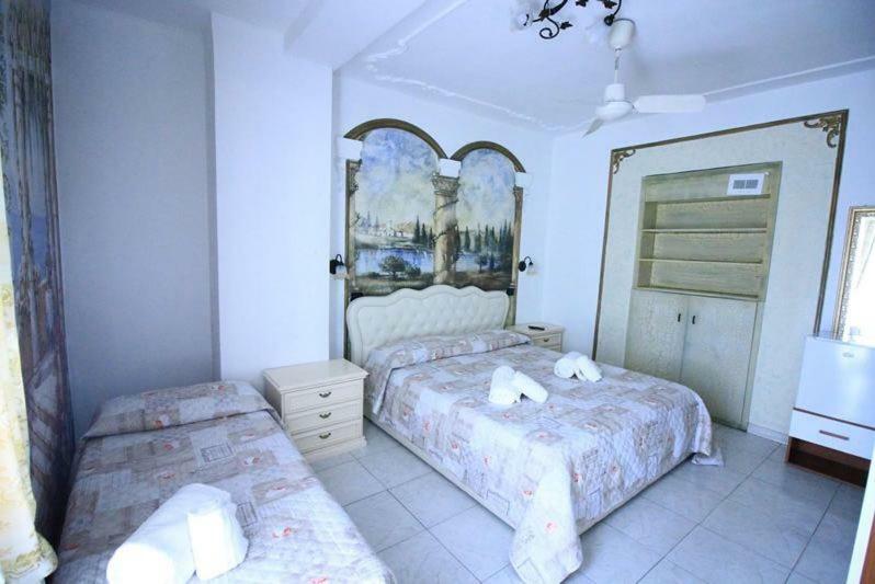 L' Isola Della Fanciulla Hotel Salve Luaran gambar